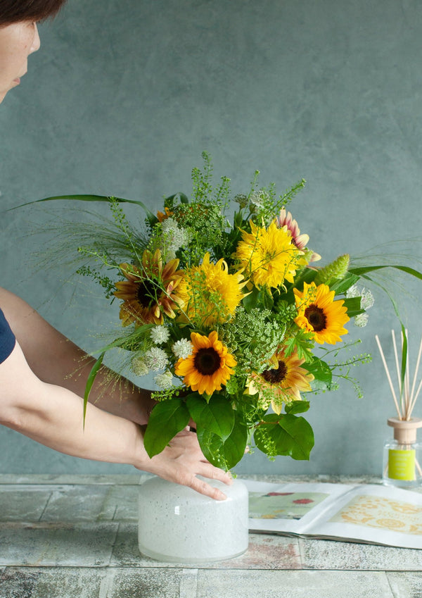 【お中元】 ひまわりの花束 「Summer scenery」(夏の風景)サマーギフト2024【おしゃれな夏の花束】