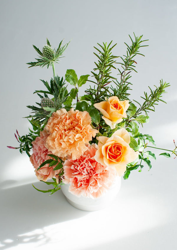 【母の日】アレンジメント - S - オレンジ | あたたかな光をお部屋に - &YOUKAEN (アンドユーカエン)