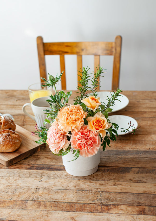 【母の日】アレンジメント - S - オレンジ | あたたかな光をお部屋に - &YOUKAEN (アンドユーカエン)