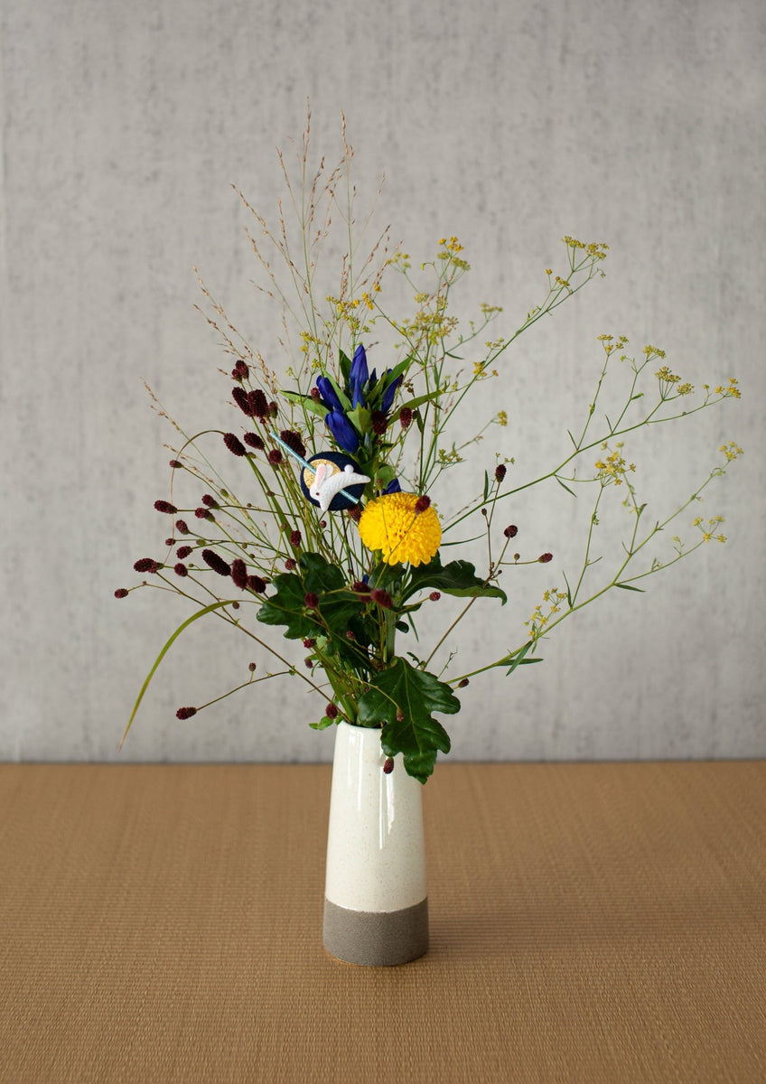 月が注ぐ花 十五夜 お月見ギフト】 季節を愉しむ 秋のお月見ブーケM＜花瓶セット