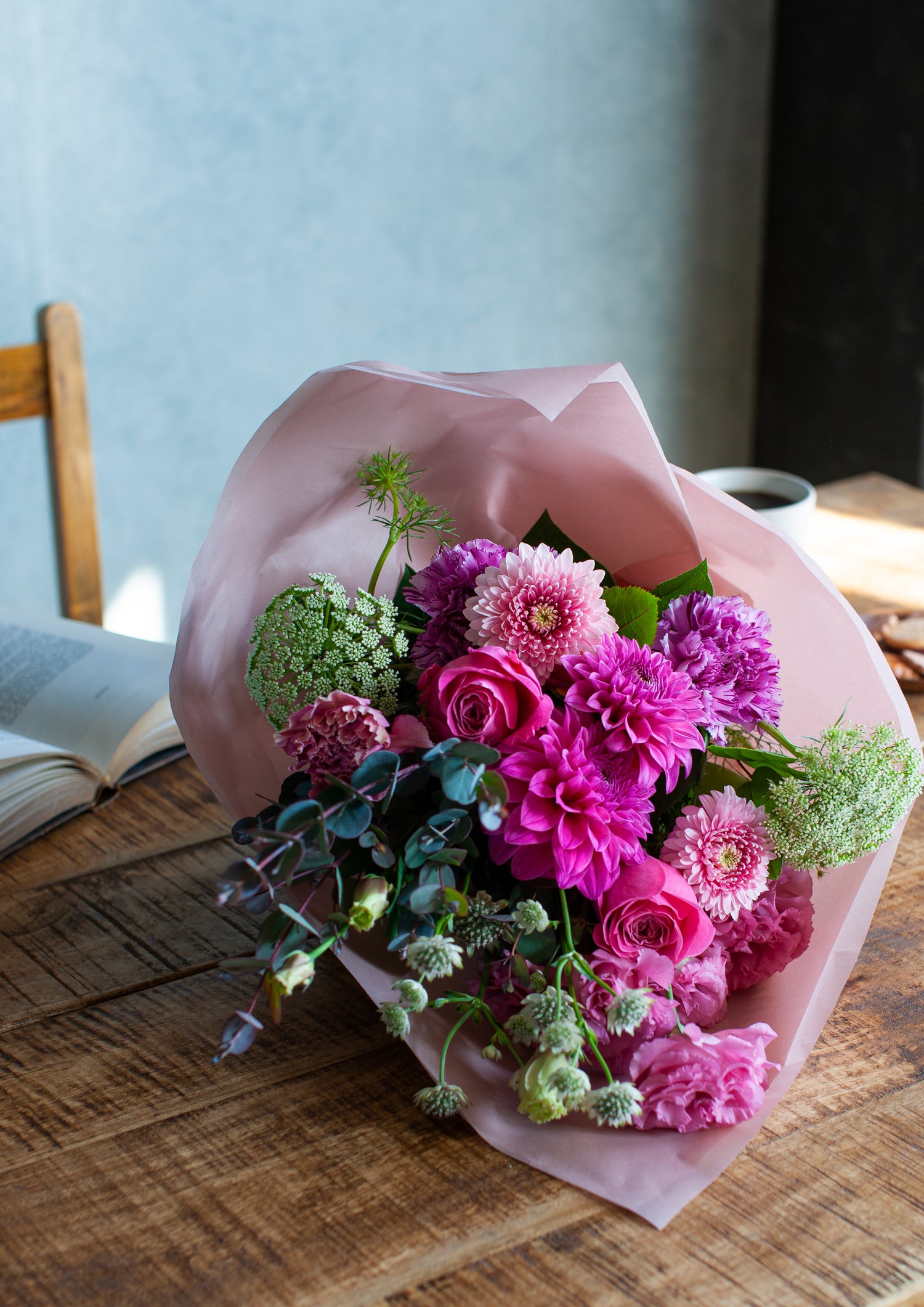 【花束】お祝いにおすすめの花束 LLサイズ ピンク系「grâce rose」