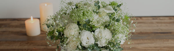 白系のお供え花
