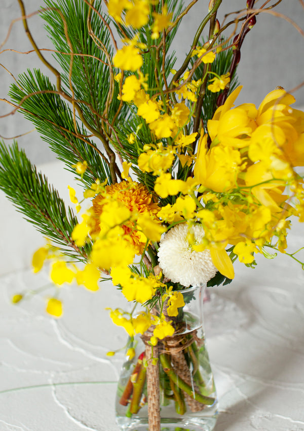 【お正月の花束】瑞々しい新年を迎える花束「瑞輝」【2025年 正月のおしゃれなお花】