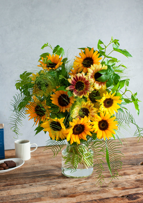 【2024年父の日の花】父の日 Special 花束・ブーケ 「Helianthus glad」