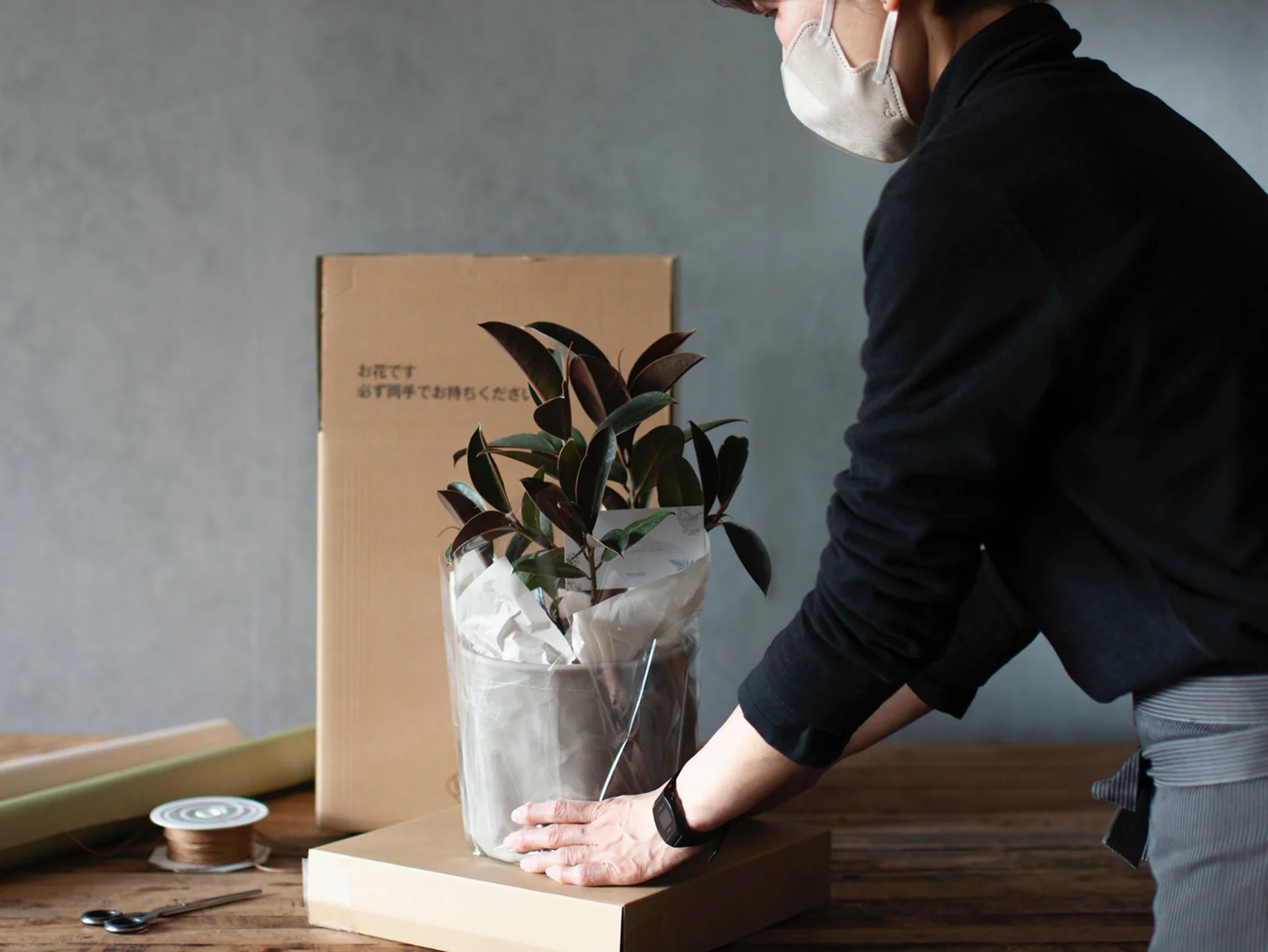 造花ウェディングブーケ「Natural Garden」 ミモザとユーカリのグラン