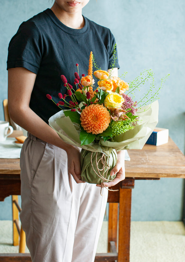 2024年敬老の日ギフト そのまま飾れる！ 秋のお花を使った 敬老の日限定・和風の花束 「daidai」 Mサイズ