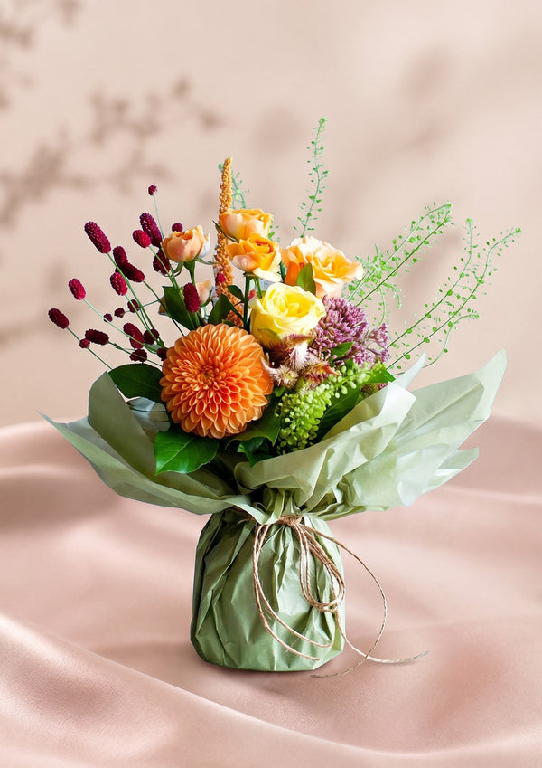 敬老の日 フラワーギフト「daidai」｜花瓶がいらない、おしゃれな秋色のそのまま飾れる花束（ブーケ） - &YOUKAEN (アンドユーカエン)