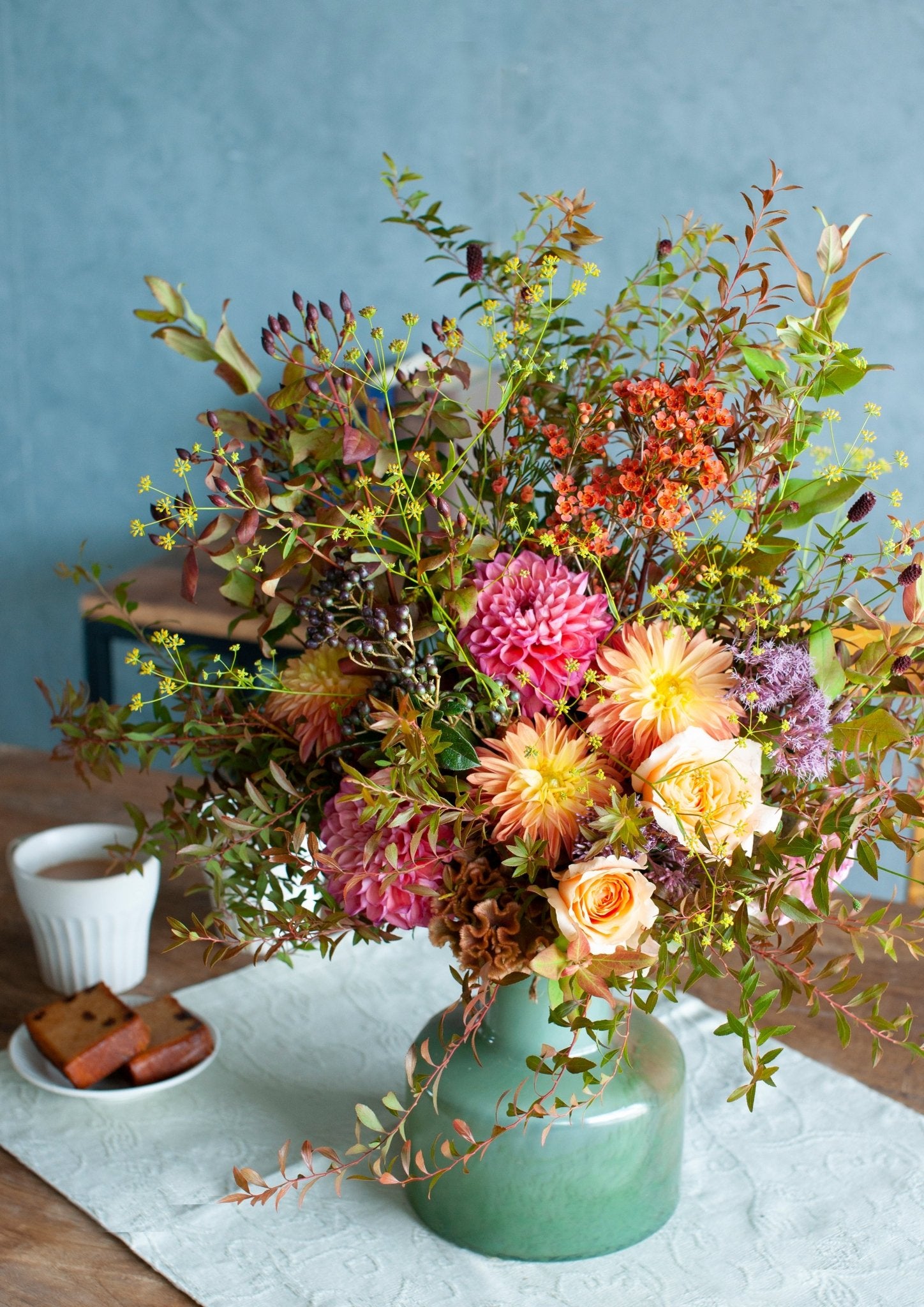 2025年敬老の日ギフト  秋のお花を使った 敬老の日限定・洋風のSpecial花束 「秋の粧い」