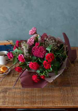 【秋限定】秋バラと季節の草花を束ねたおしゃれなブーケ「Autumn Bouquet」L