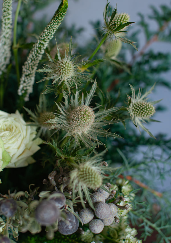 【期間限定】12月を届ける！冬の始まりの花束「first snow」