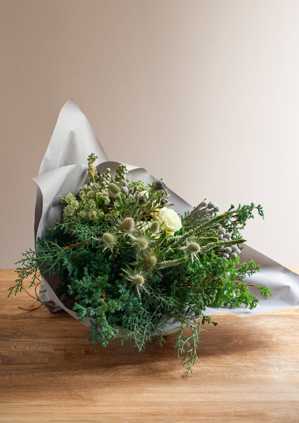 【期間限定】12月を届ける！冬の始まりの花束「first snow」