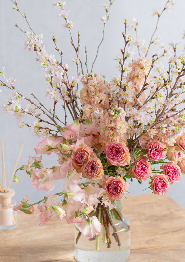 【期間限定】3月をお届け！春の門出を祝うさくら色の花束「spring mood」