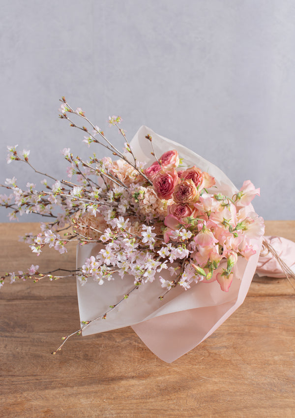 【期間限定】3月をお届け！春の門出を祝うさくら色の花束「spring mood」