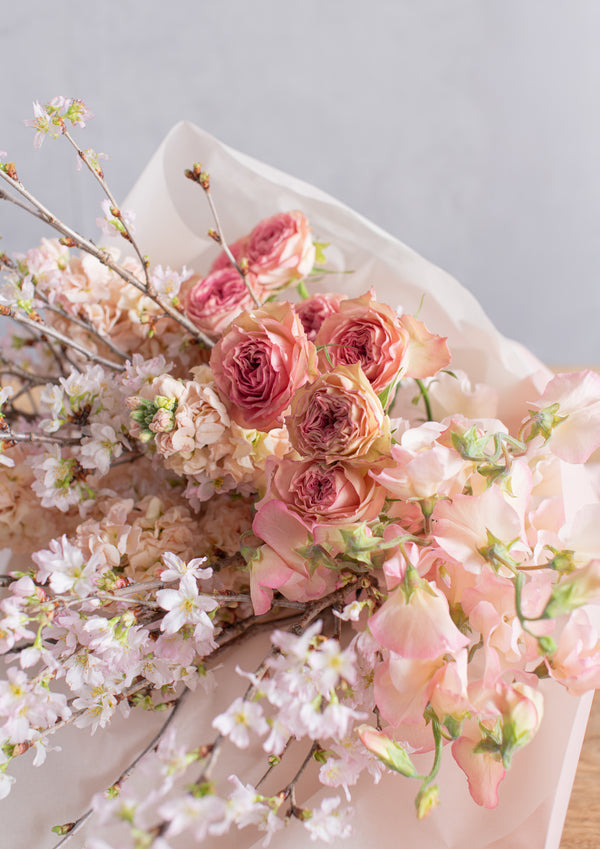 【期間限定】3月をお届け！春の門出を祝うさくら色の花束「spring mood」