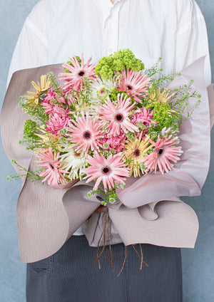 【期間限定】4月をお届け！新しいスタートを彩るガーベラの花束「gerbera sorbet」 - &YOUKAEN (アンドユーカエン)