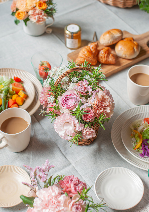 【母の日】アレンジメント - M - ピンク - &YOUKAEN (アンドユーカエン)