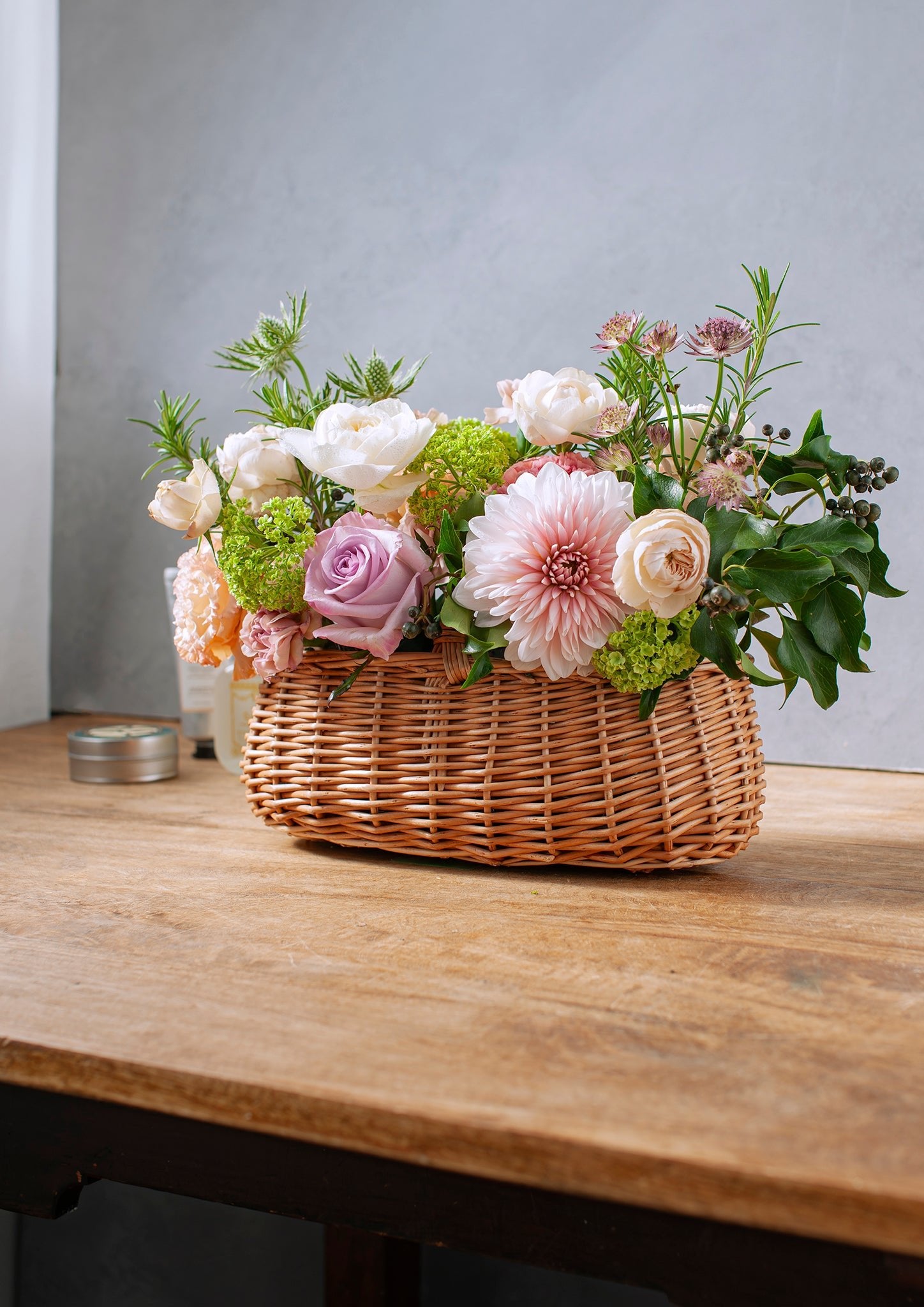 おしゃれな母の日ギフト2026】ビーフル フラワーアレンジメント ピンク