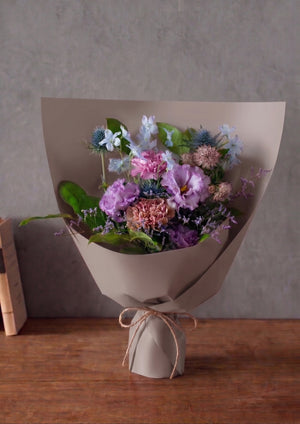 【花束】爽やかクール おしゃれなナチュラルブルーの花束 Mサイズ【おしゃれなブーケ】