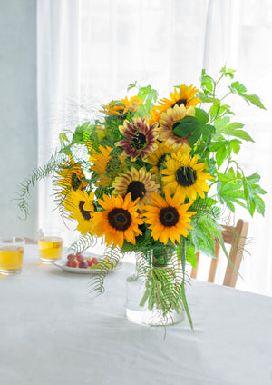 【お中元】夏のSpecial 花束・ブーケ 「Helianthus glad」サマーギフト2024 【おしゃれな夏の花束】